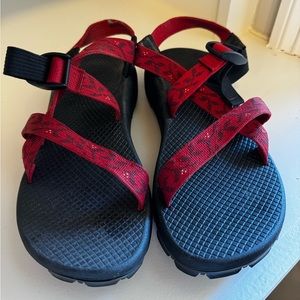 Size 8 Chacos